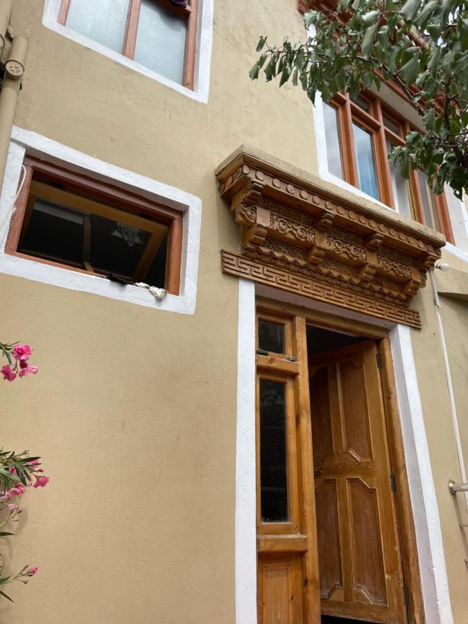 Gaywoo Guest House Leh Esterno foto